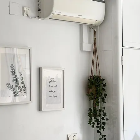 Center Διαμέρισμα *